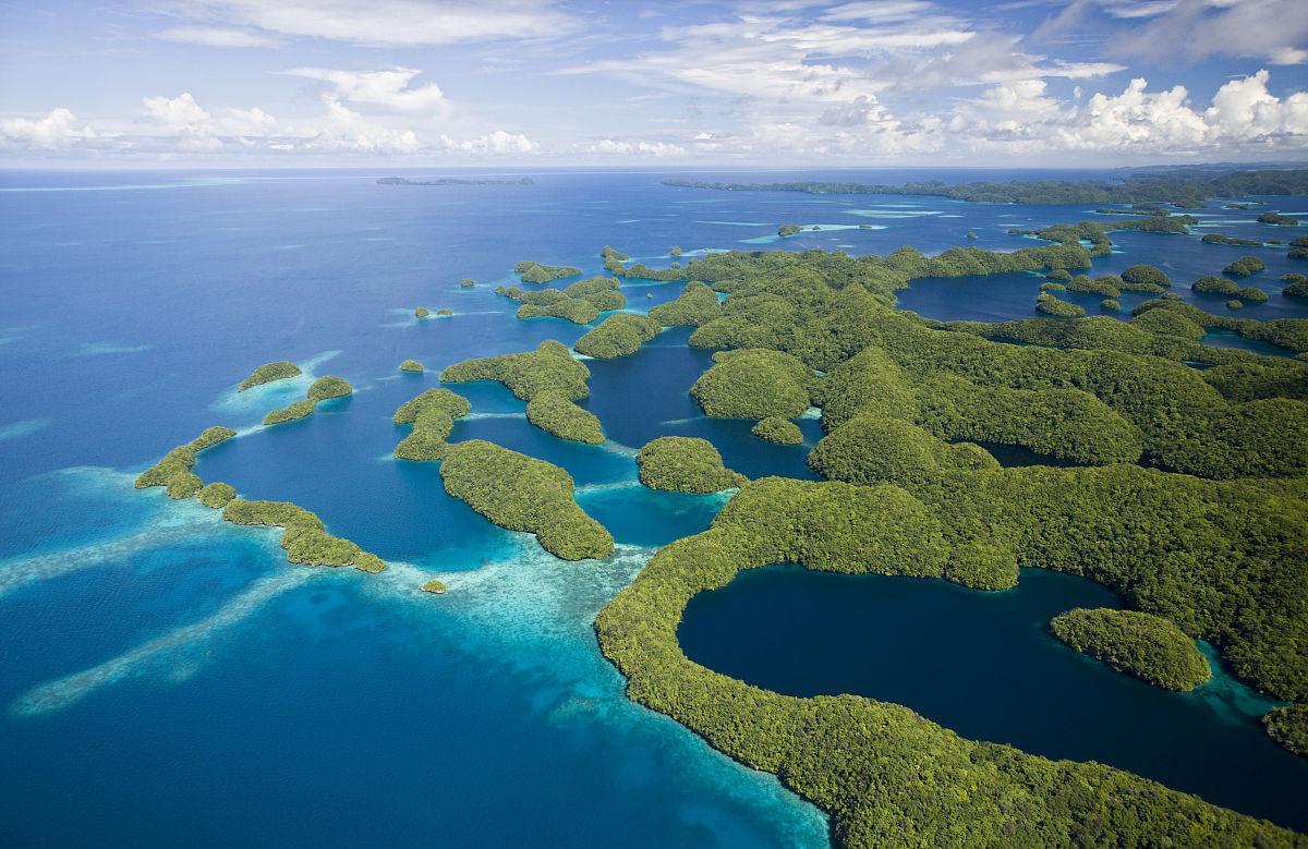 上面的帕劳群岛高清摄影大图-千库网