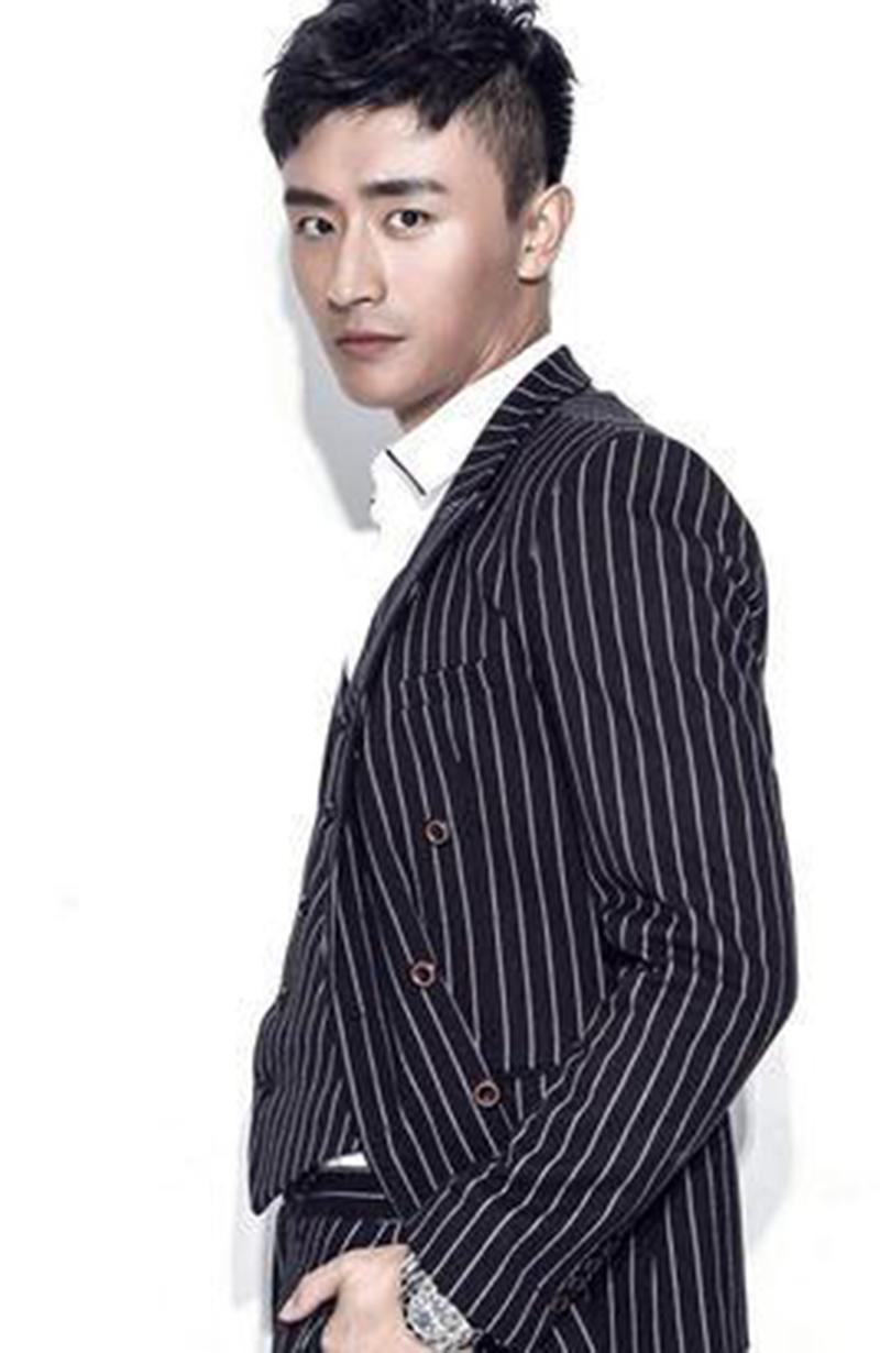 Zhang hao zerobaseone. Zhang hao zerobaseone. Хоши из севентин. Сон ханбин и чжан хао. Zerobaseone kpop zhang hao улыбка.