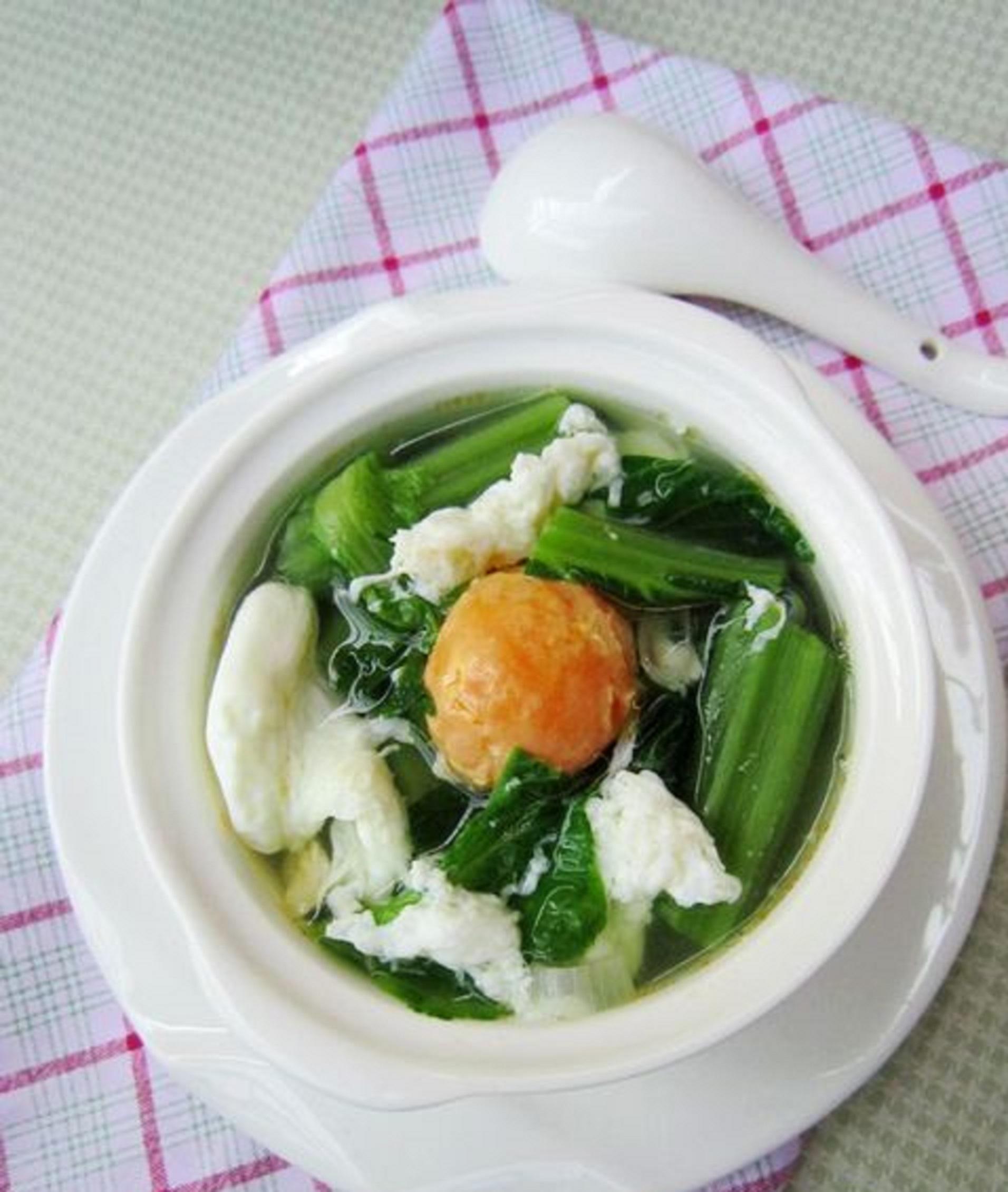 广东媳妇教你芥菜排骨汤好吃的广式做法，清甜可口，简单易学_水东