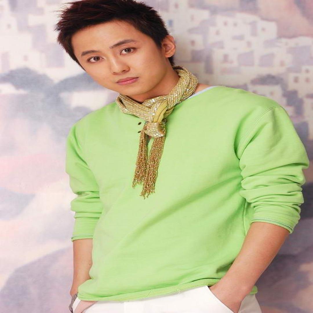 主持人诚诚照片