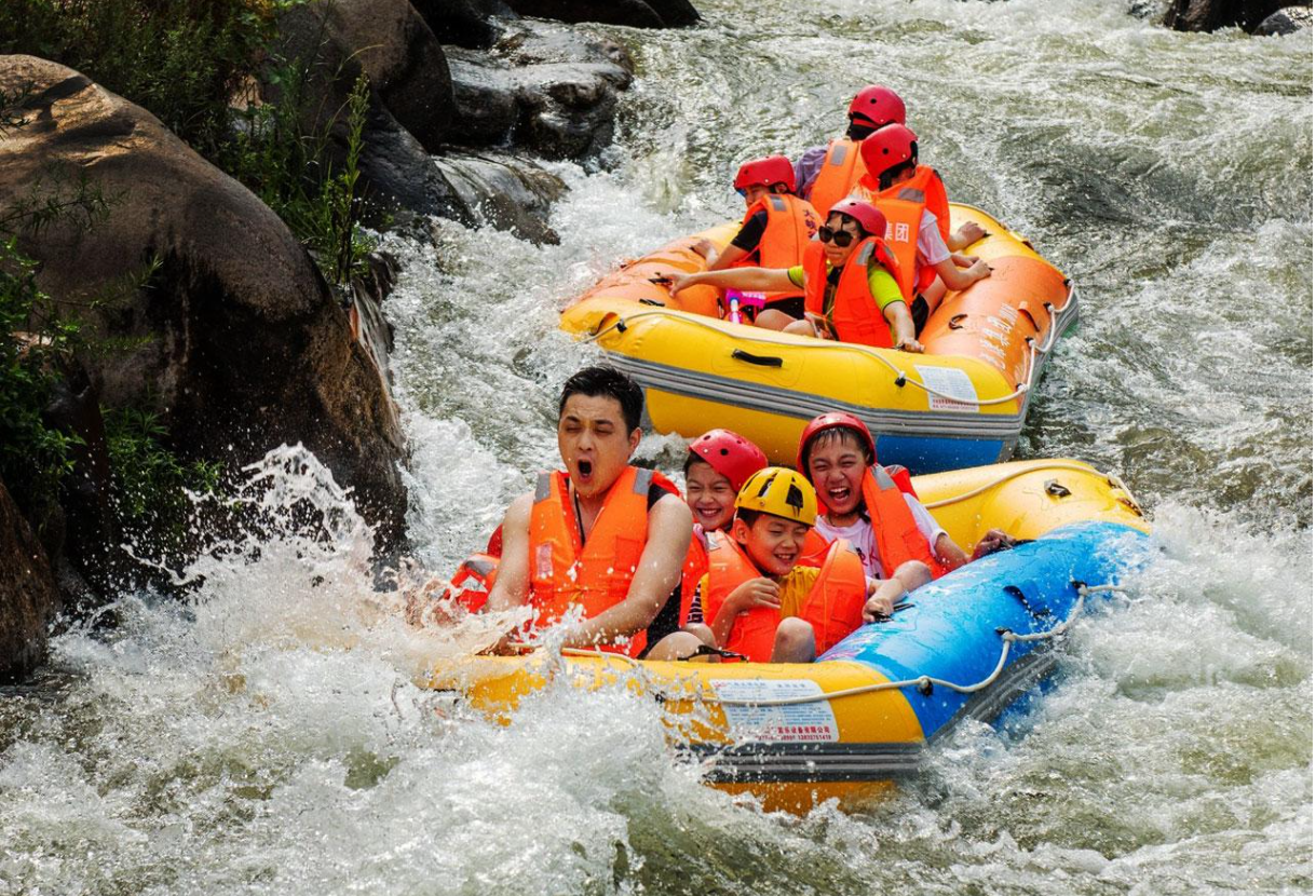 【尧山大峡谷漂流】2019年6~9月，尧山大峡谷漂流，150米垂直落差，体验浪尖上的过山车！-千行网