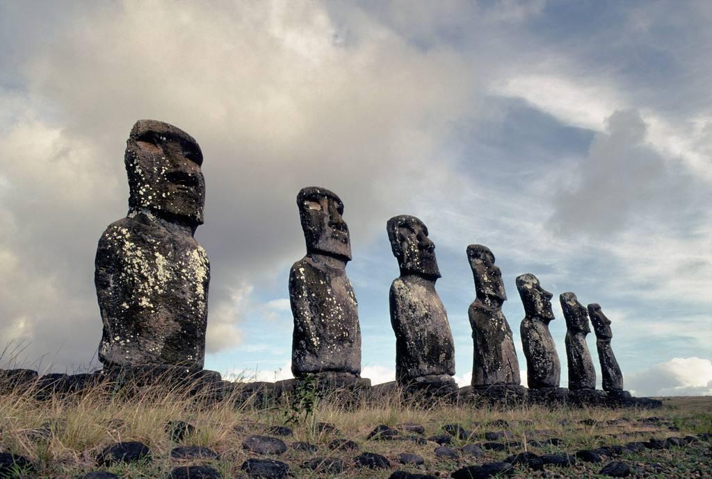 复活节岛石像 快懂百科