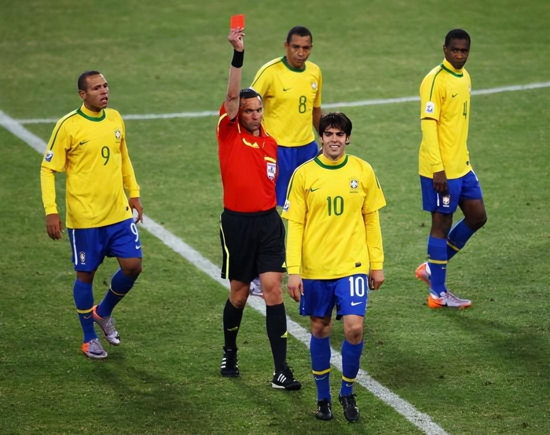 得红牌最多的球队：巴西
