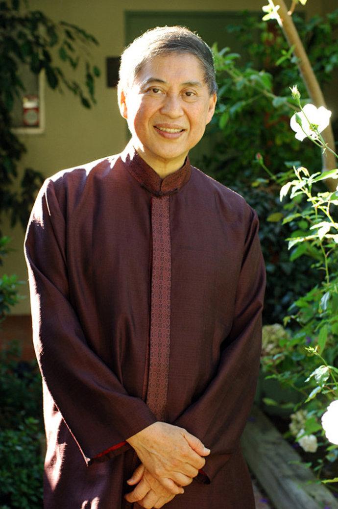 白先勇传 快懂百科